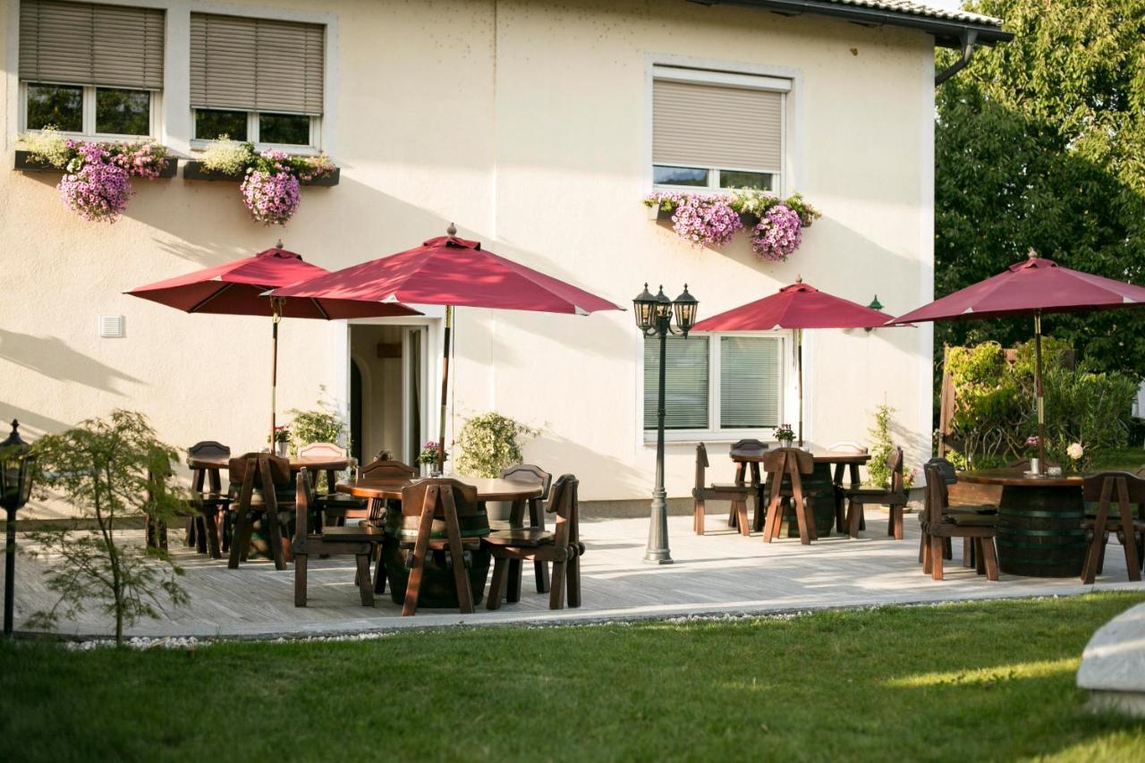 Pension Knoll Schorfling Bagian luar foto